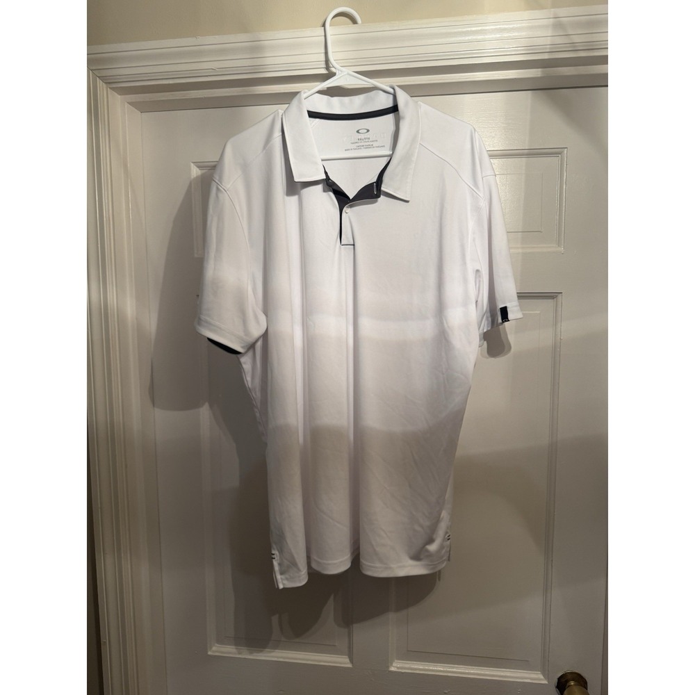 Oakley Tailored Fit Polo 2XL Imperfections See Pictures